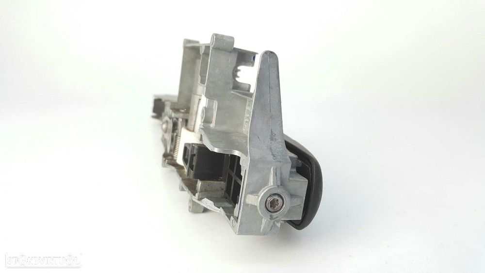 PUXADOR EXTERIOR FRENTE DIREITO PEUGEOT PARTNER KASTEN CONFORT L2 - 6