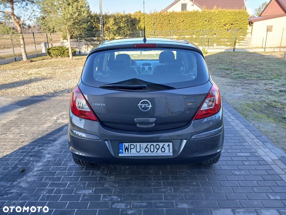 Opel Corsa - 4