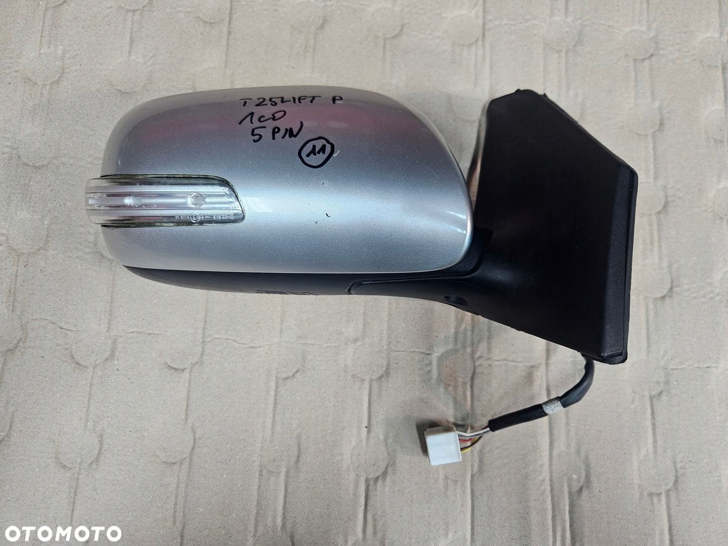 TOYOTA AVENSIS T25 06-08 LUSTERKO PRAWE 1C0 5 PIN - 1