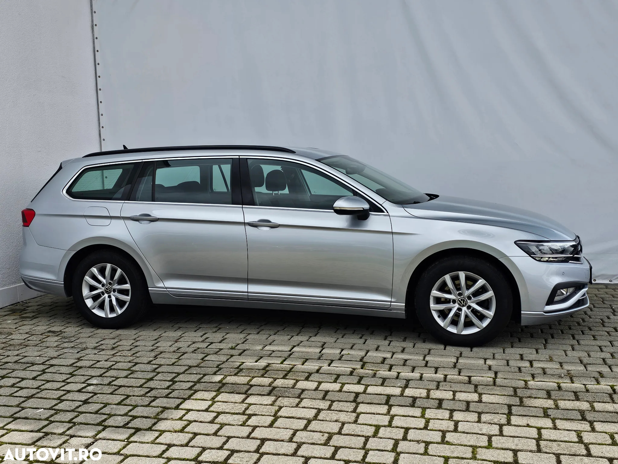 Volkswagen Passat Variant 2.0 TDI DSG Comfortline - 6