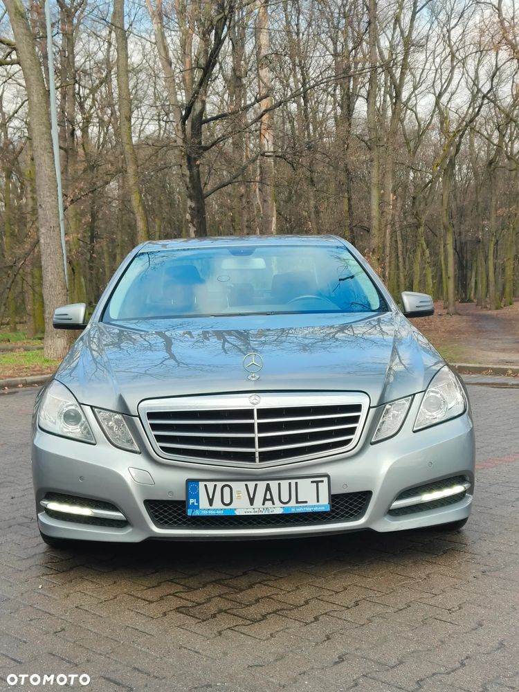 Mercedes-Benz Klasa E 220 BlueTEC 9G-TRONIC Avantgarde - 2