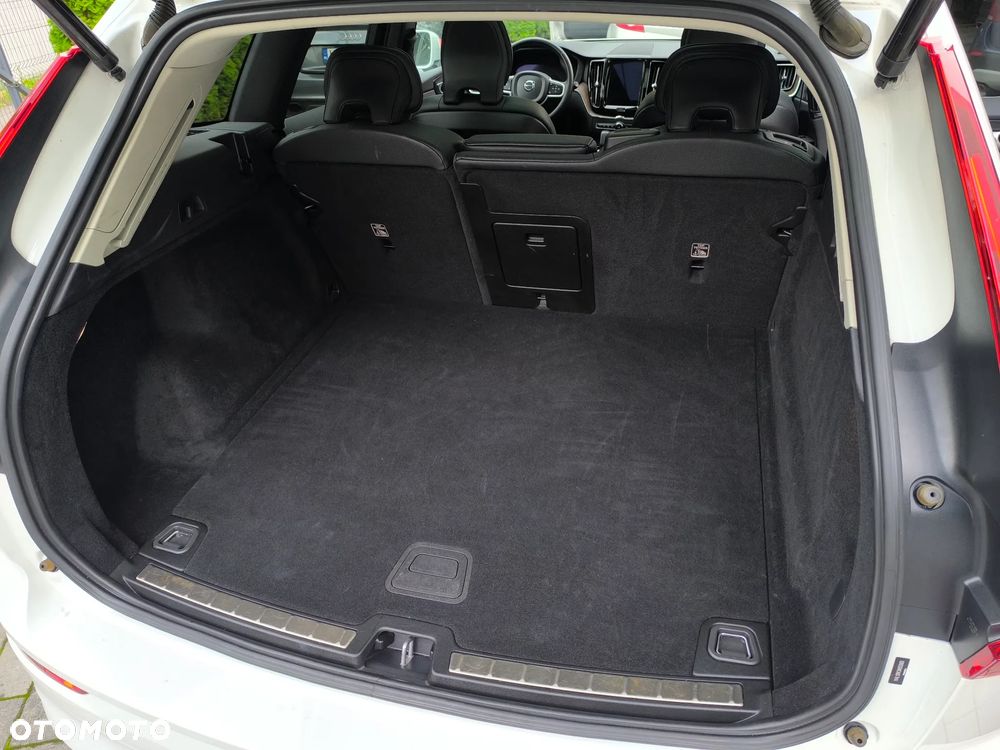 Volvo XC 60 B5 B AWD Geartronic Momentum Pro - 7