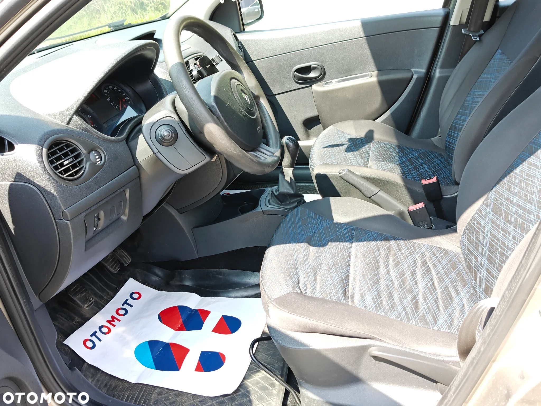 Renault Clio 1.2 TCE Authentique - 10