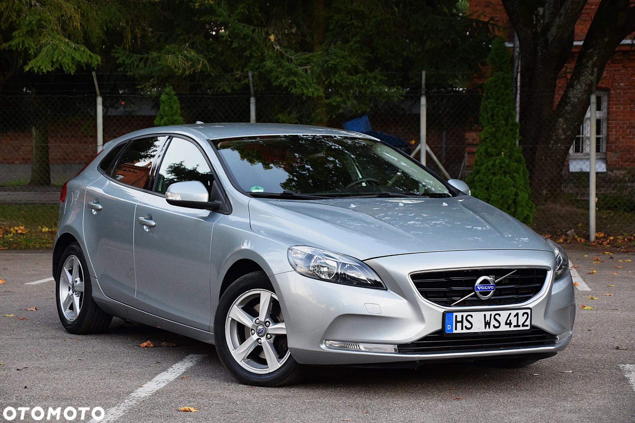 Volvo V40 T3 Momentum - 1