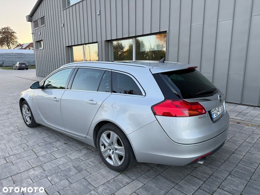 Opel Insignia 1.6 Turbo Sports Tourer Cosmo - 9