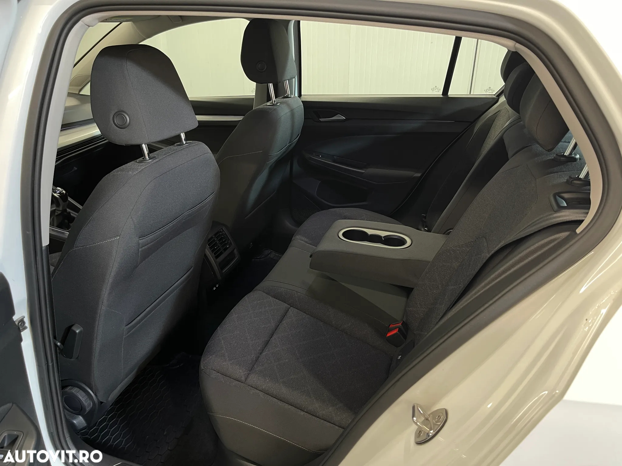 Volkswagen Golf 1.0 TSI Life - 10