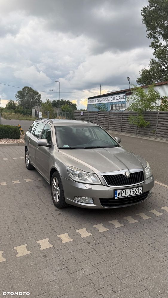 Skoda Octavia 1.6 TDI Elegance - 1