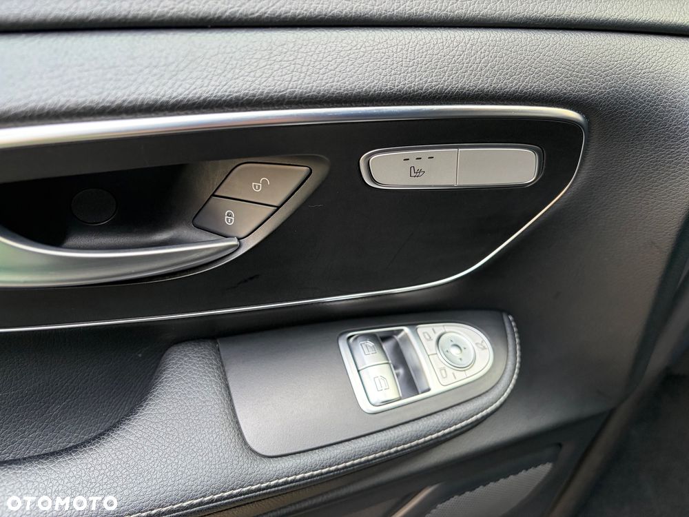 Mercedes-Benz Klasa V 300 d lang 4Matic 9G-TRONIC Avantgarde Edition - 19