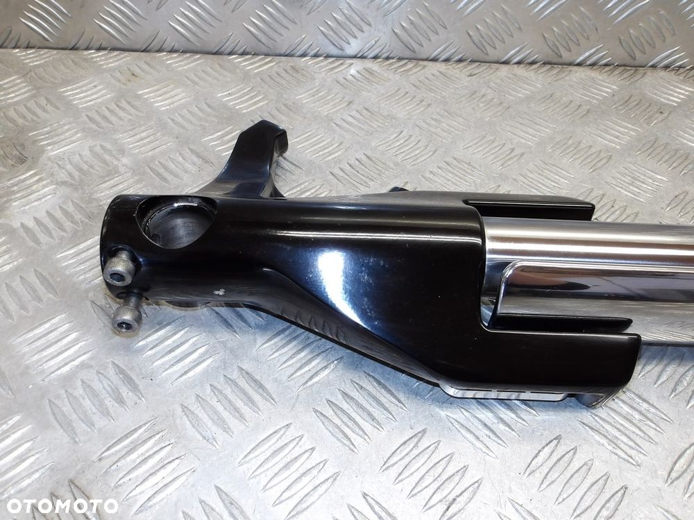 Laga zawieszenia przód prawa KAWASAKI VN 1600 MEAN STREAK 07-08r   PN. 44071-0165 - 8