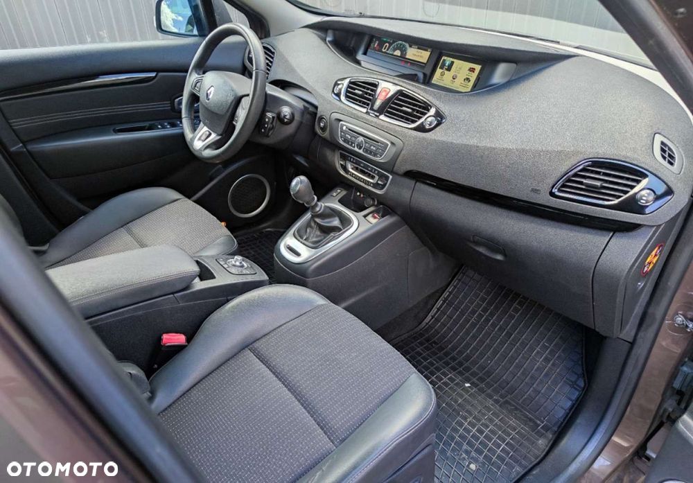 Renault Grand Scenic TCe 130 Dynamique - 22