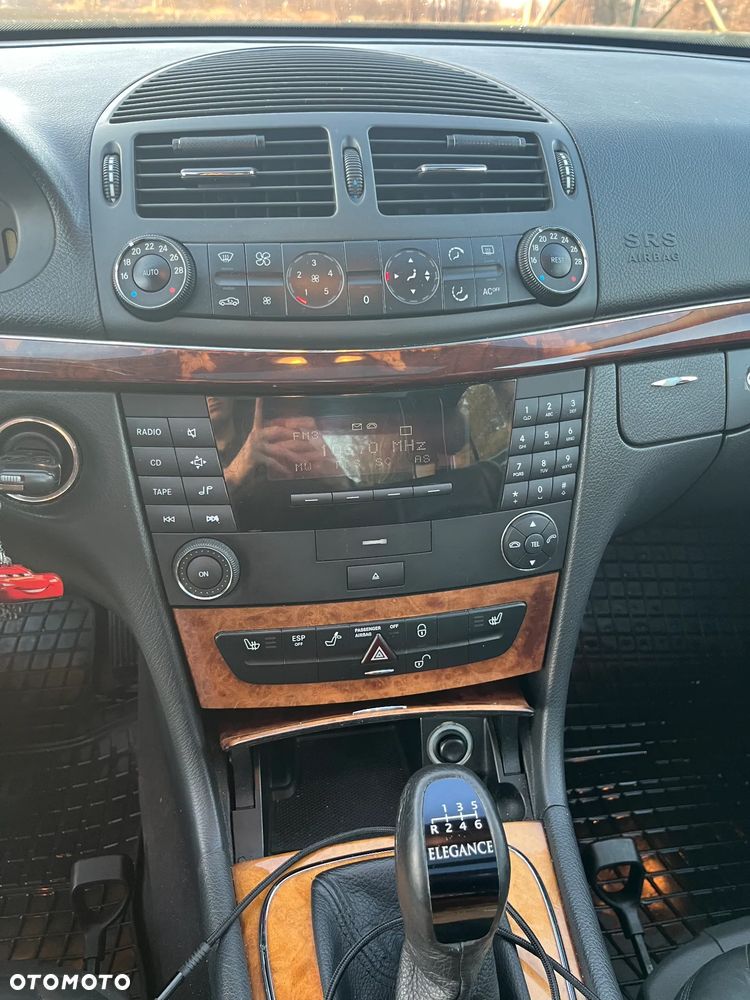 Mercedes-Benz Klasa E - 11