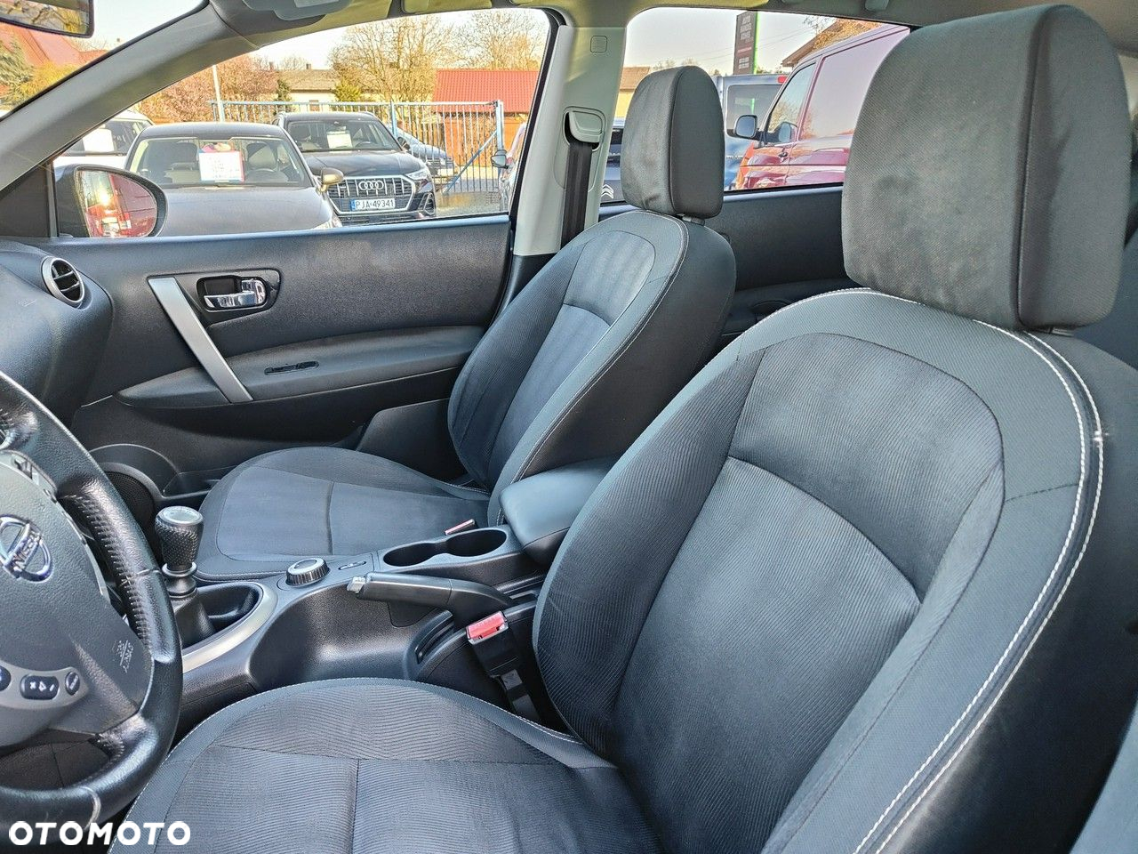 Nissan Qashqai+2 - 16