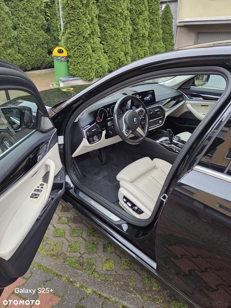 BMW Seria 5 520d Luxury Line sport - 6