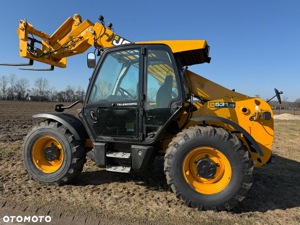 JCB Ładowarka teleskopowa Jcb 531-70 AGRI PLUS 2014 ROK Bardzo dobrze utrzymana 7 Metrów 3,1 Tony Klimatyzacja Ładna ładowarka - 7