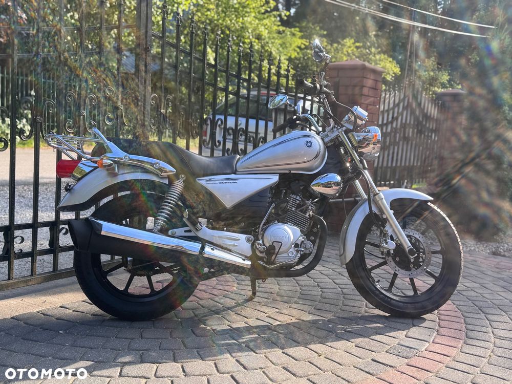 Yamaha YBR - 3