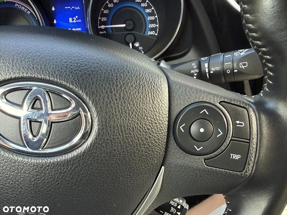 Toyota Auris - 28