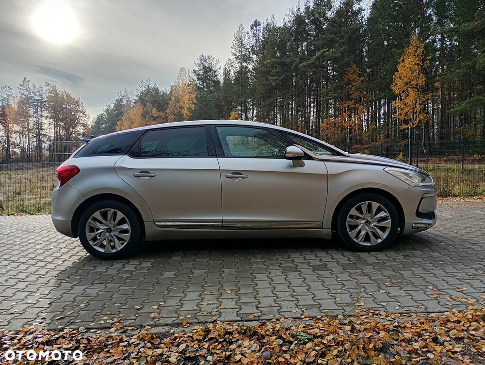 Citroën DS5 - 5