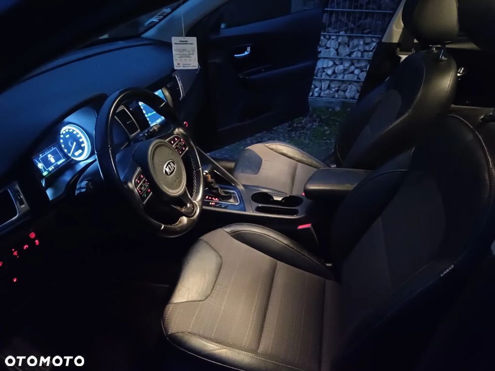 Kia Niro - 39