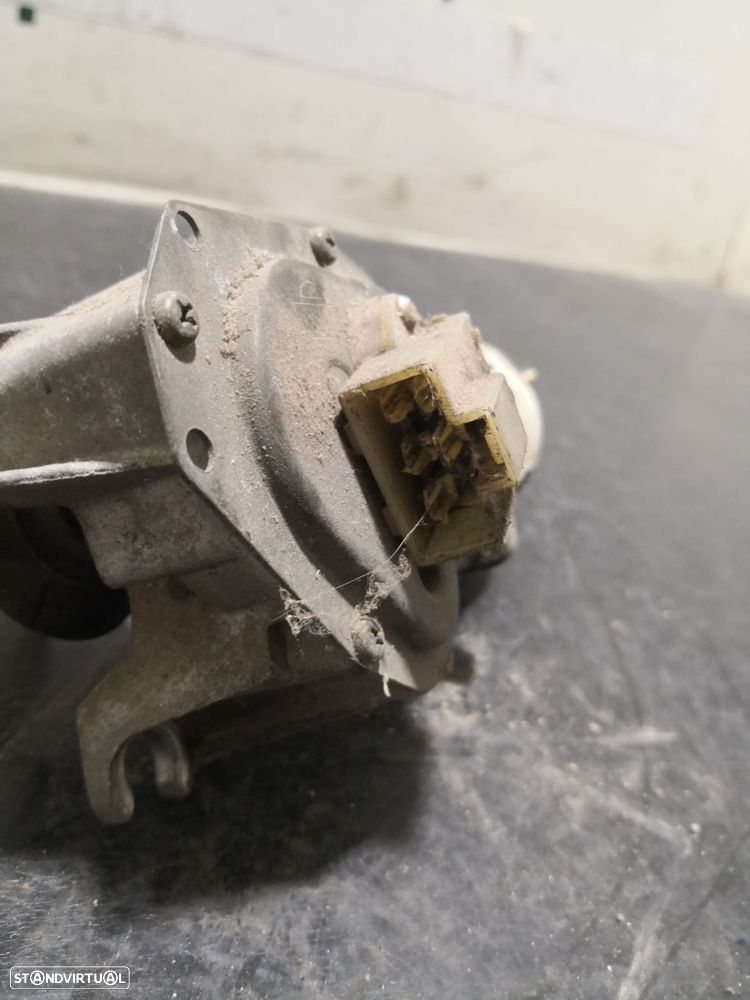 Motor Limpa Vidros Frente Nissan Terrano I (Wd21) - 2