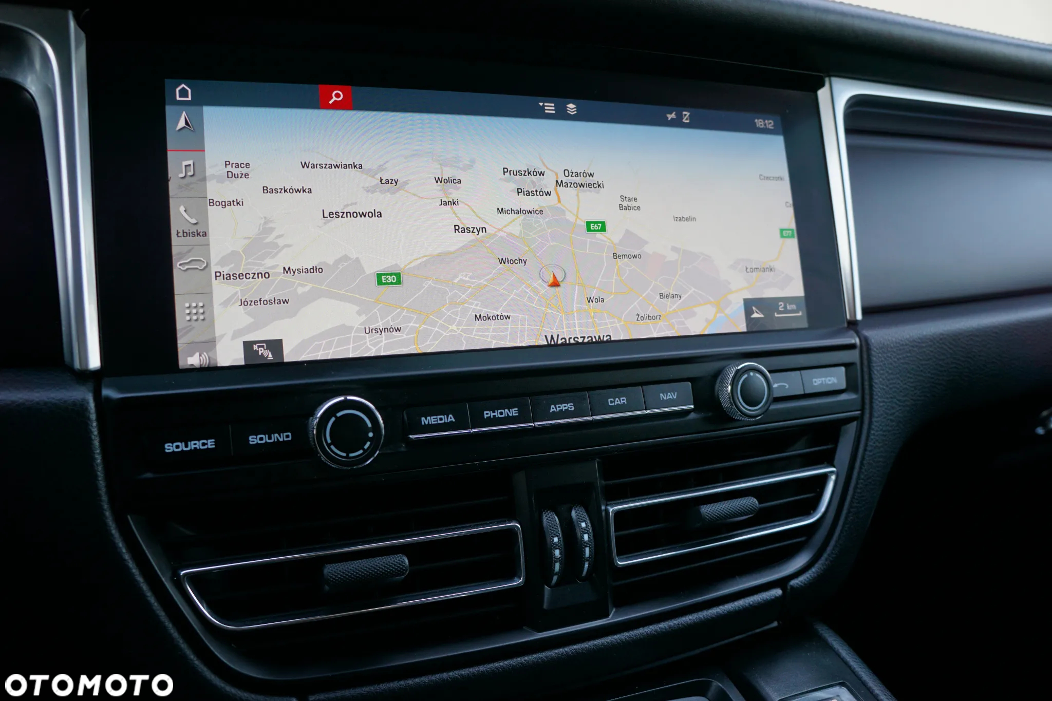 Porsche Macan Standard - 37