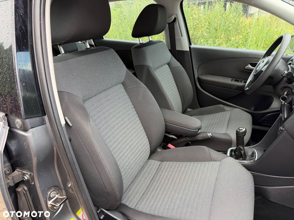 Volkswagen Polo 1.4 Comfortline - 34