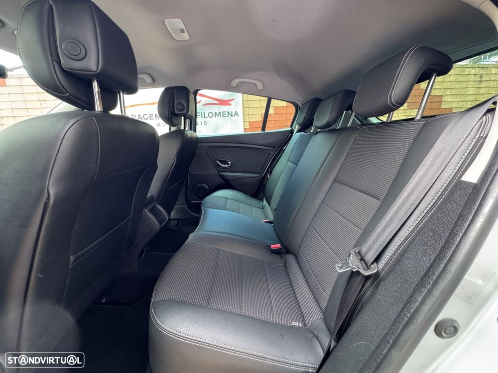 Renault Mégane 1.5 dCi GT Line SS - 9