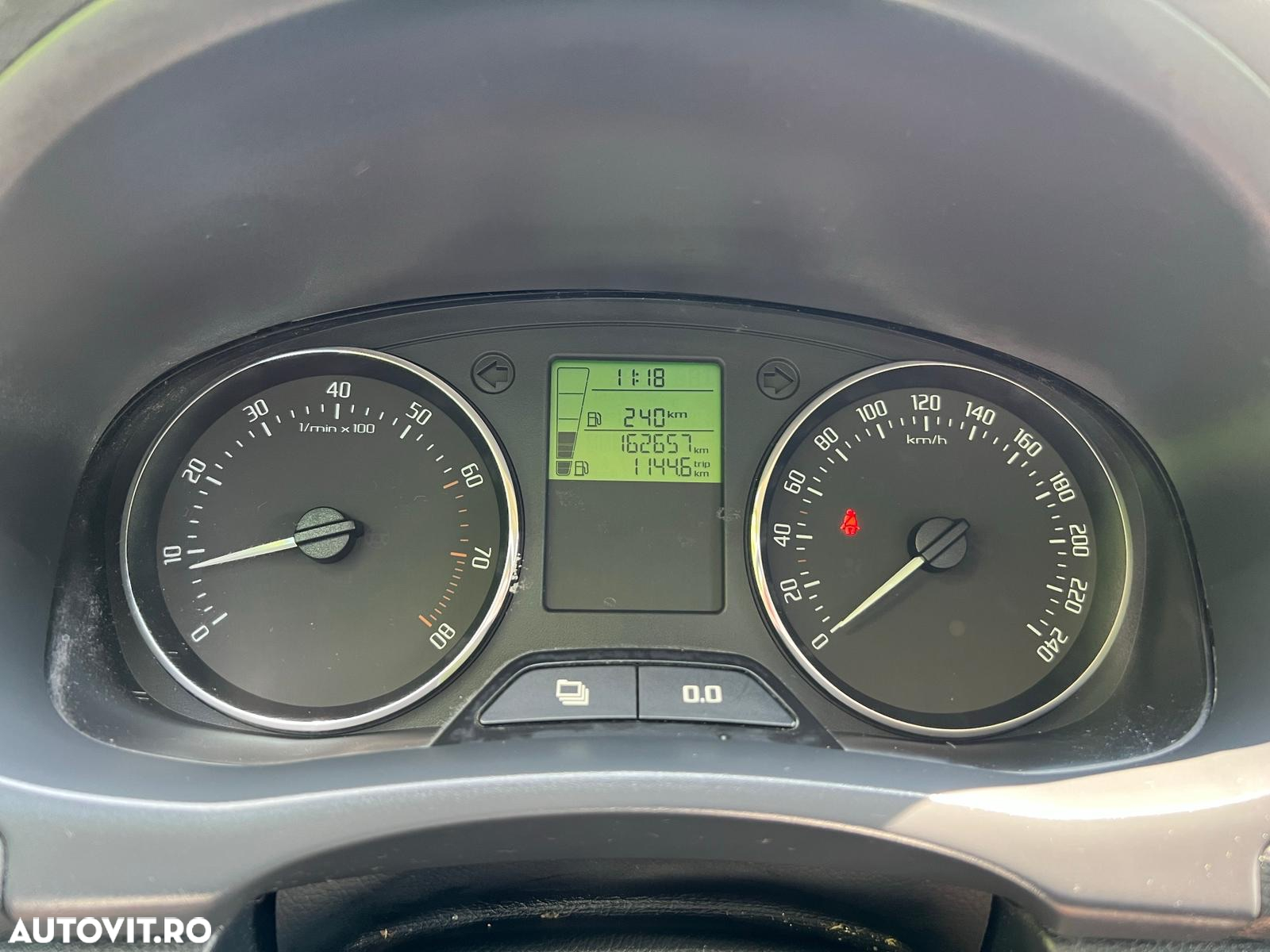 Skoda Roomster 1.2 TSI Comfort PLUS EDITION - 24