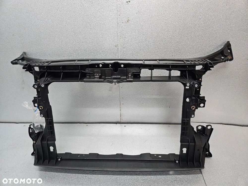 A3 lift 8P0 08-12 pas przód