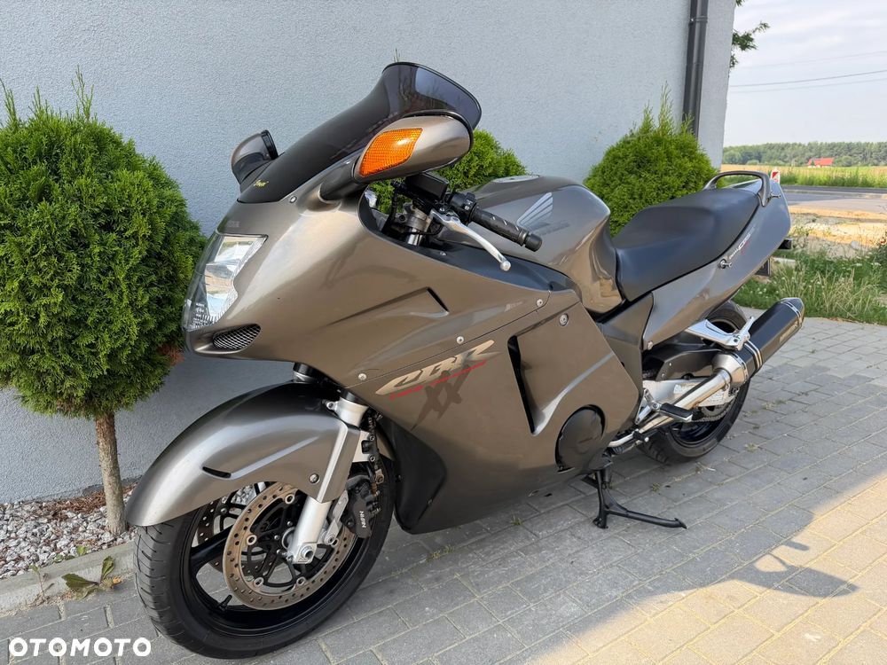 Honda CBR - 38