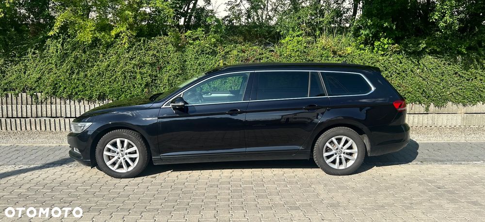 Volkswagen Passat Variant 2.0 TDI SCR 4Motion DSG Comfortline - 1