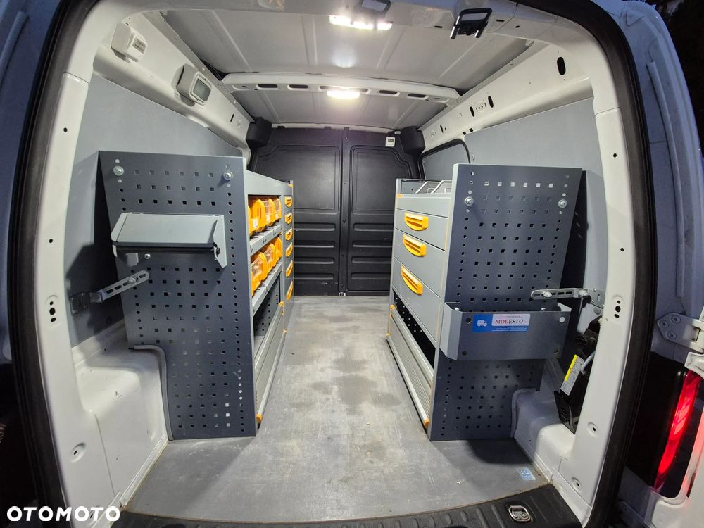 Volkswagen Caddy 2.0 TDI Trendline - 16