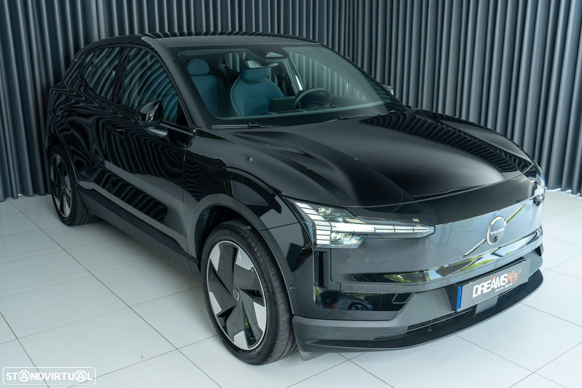 Volvo EX30 69 kWh Single Motor Extended Range Ultra - 19