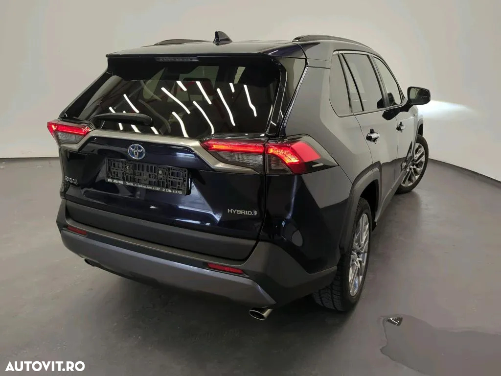 Toyota RAV4 - 2