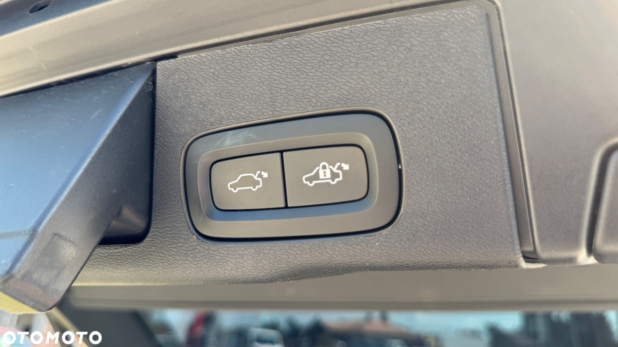 Volvo XC 60 B4 D Geartronic RDesign - 32