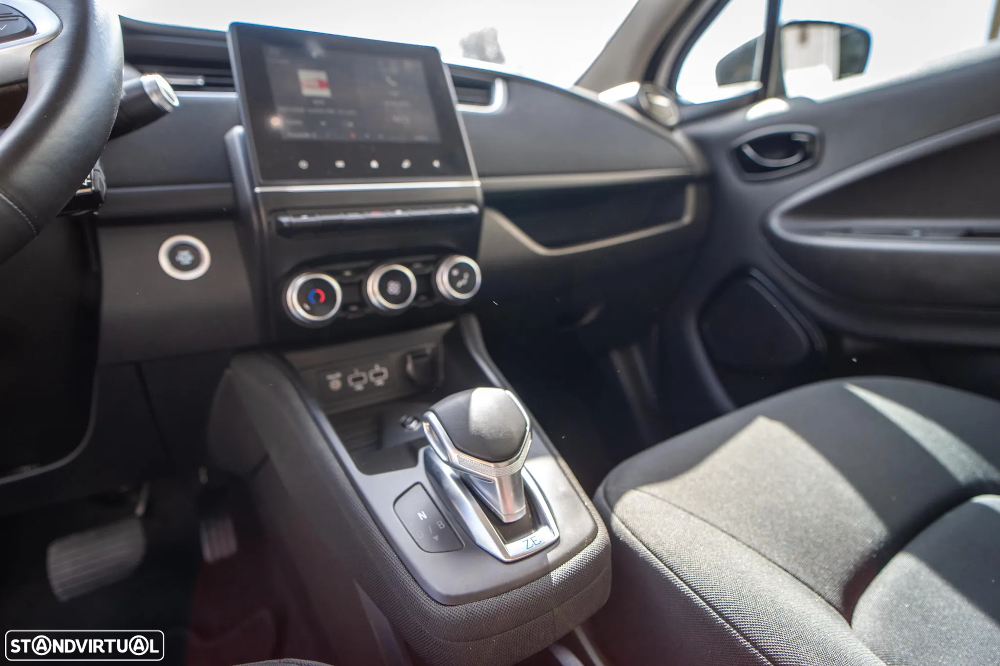 Renault Zoe (c/ Bateria) E-Tech EV50 Evolution - 31