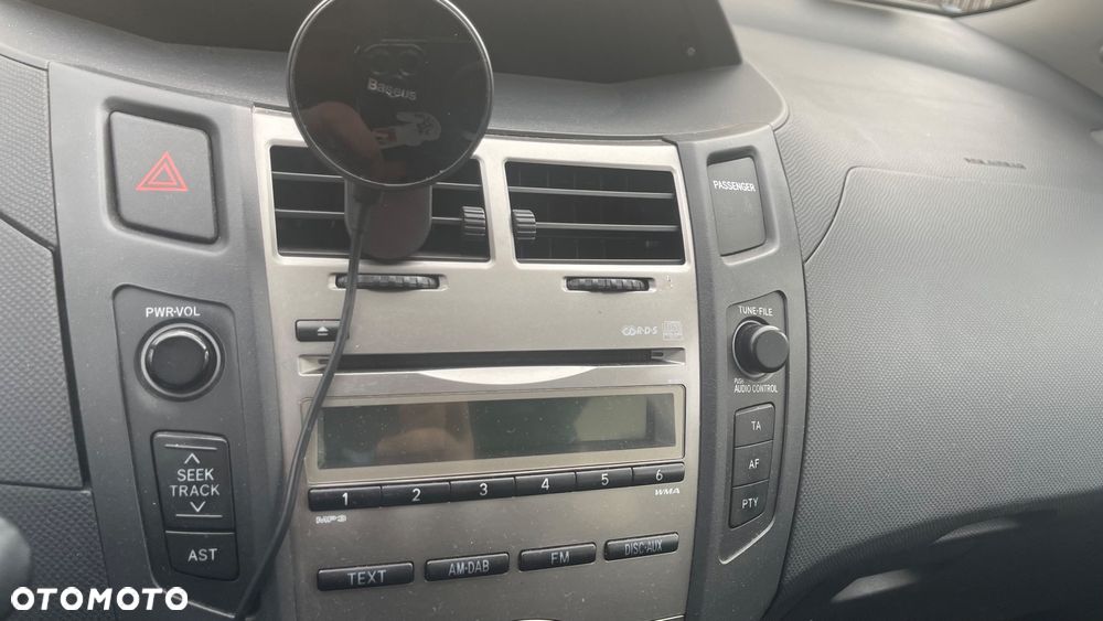 Toyota Yaris 1.0 Luna A/C - 14