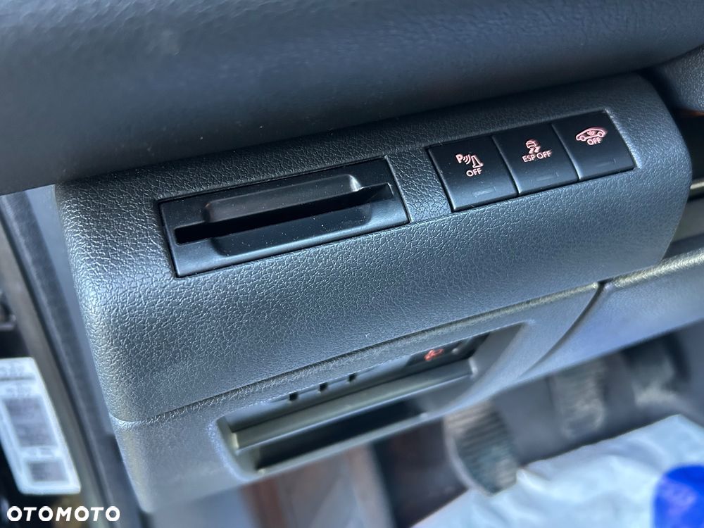 Peugeot 3008 HDi 150 Allure - 18