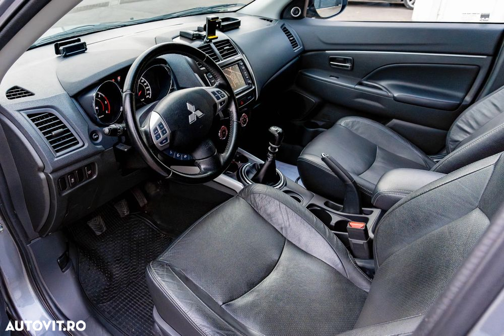 Mitsubishi ASX - 19