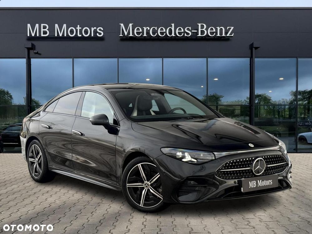 Mercedes-Benz CLA - 2