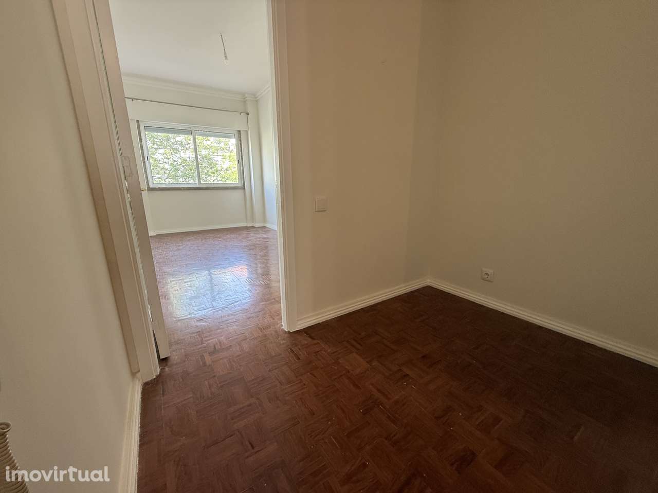 Renovado a estrear  T1 na melhor zona das Avenidas Novas - Grande imagem: 4/22