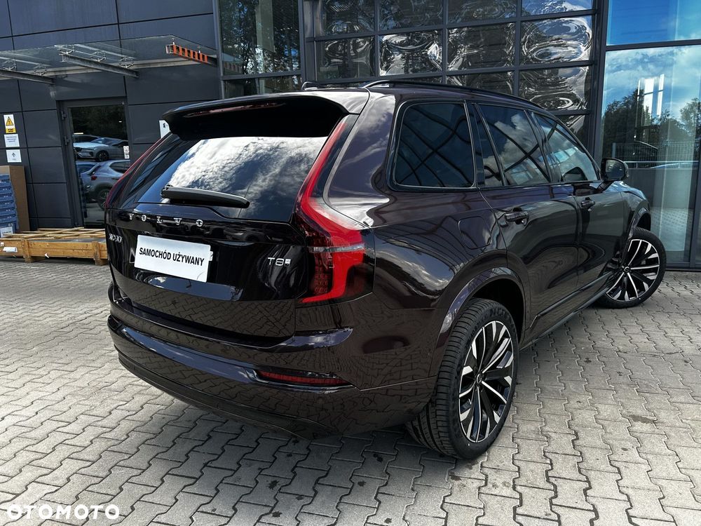 Volvo XC 90 - 8