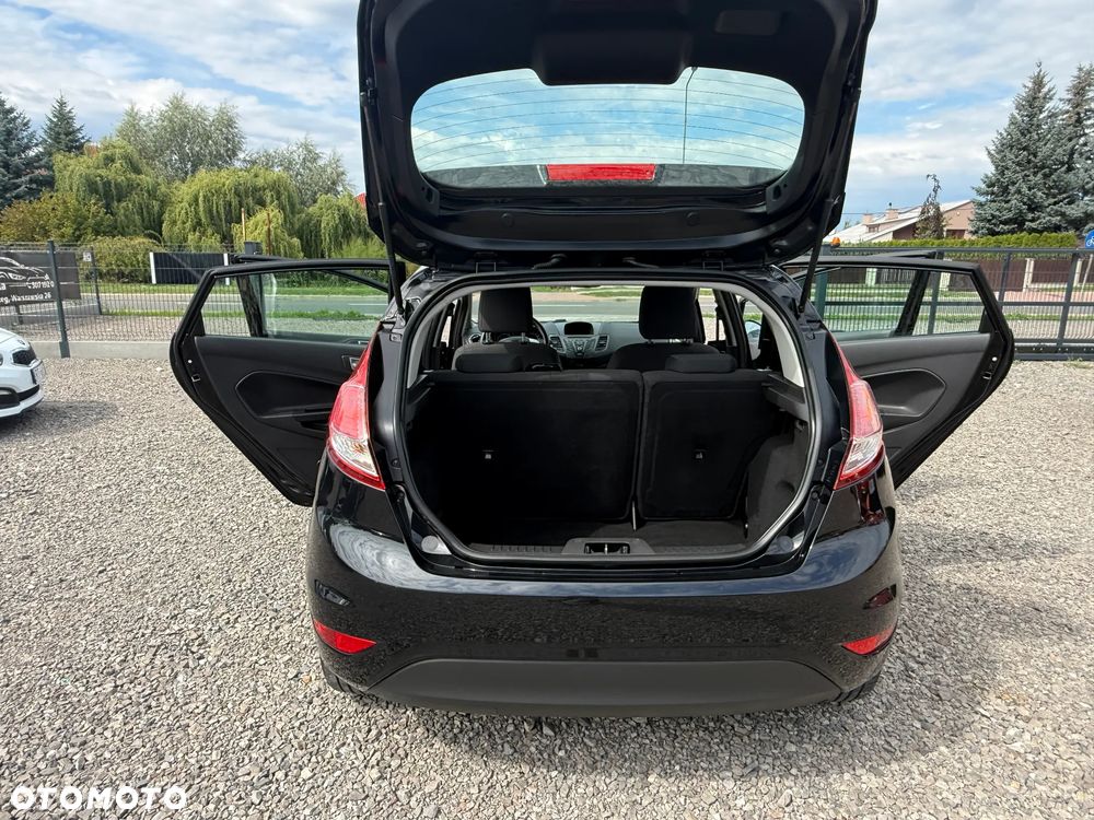 Ford Fiesta 1.25 Silver X - 34