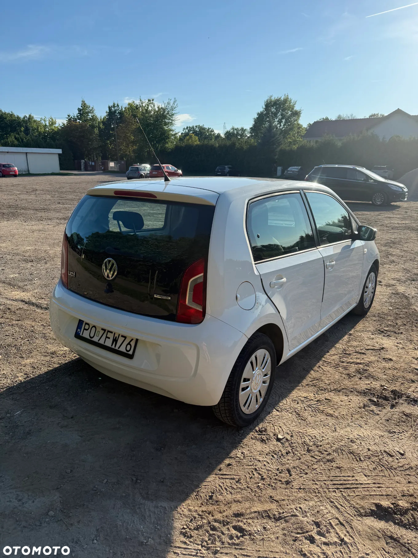 Volkswagen up! - 3