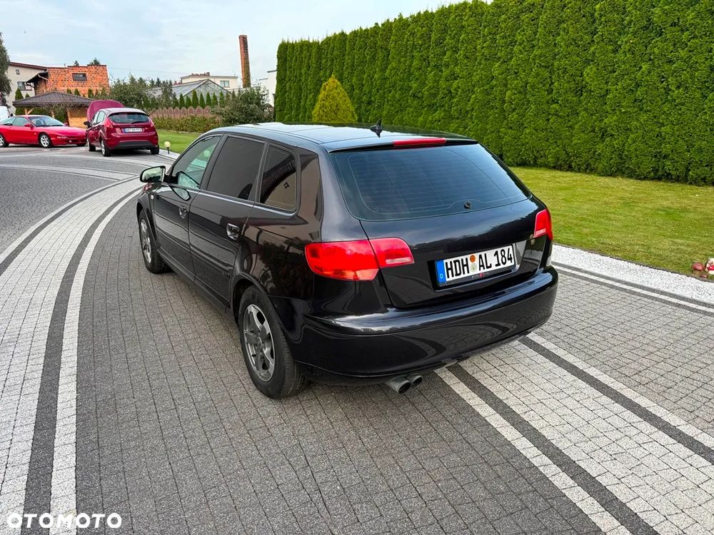 Audi A3 Sportback 2.0 FSI S line Sportpaket plus - 13