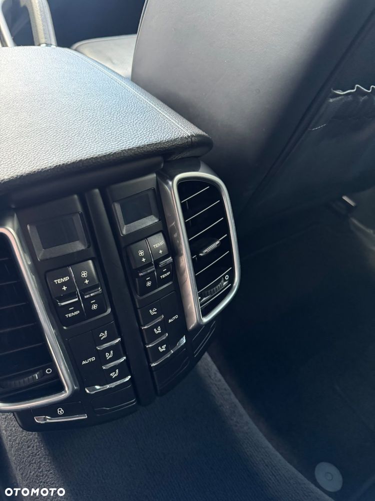 Porsche Cayenne Diesel - 22