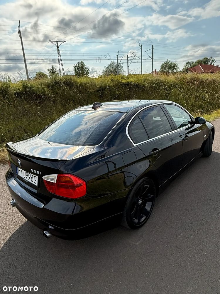 BMW Seria 3 335i - 7