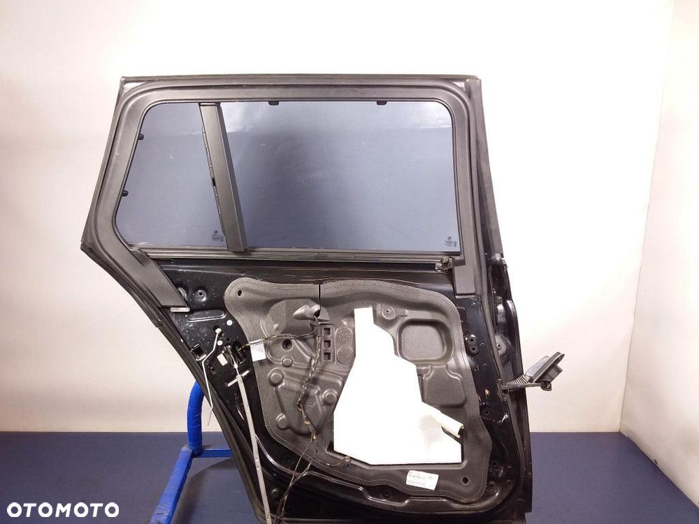 BMW 5 F11 TOURING DRZWI TYŁ LEWE 475 - 8