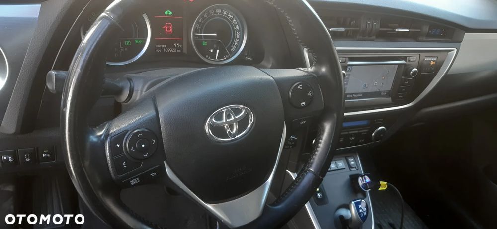 Toyota Auris - 9