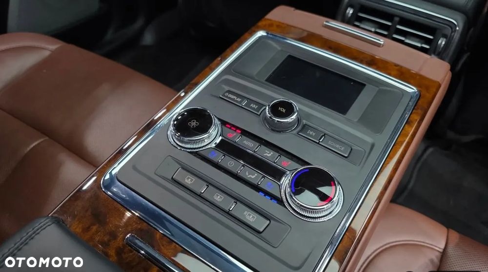 Lincoln Continental - 17