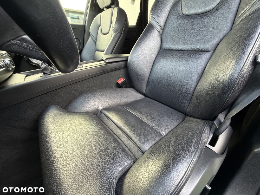 Volvo XC 60 D4 AWD Inscription - 17